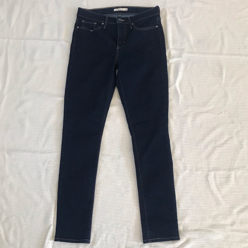 Size 29 Navy Blue Levi’s Shaping Skinny Jeans 👖NEW - Picture 3 of 5